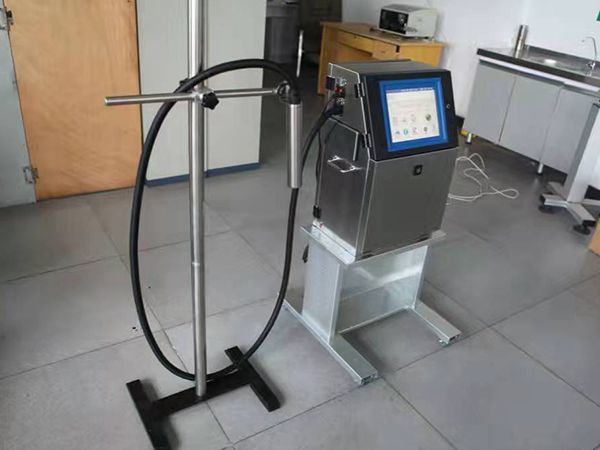 全自动油墨喷码机